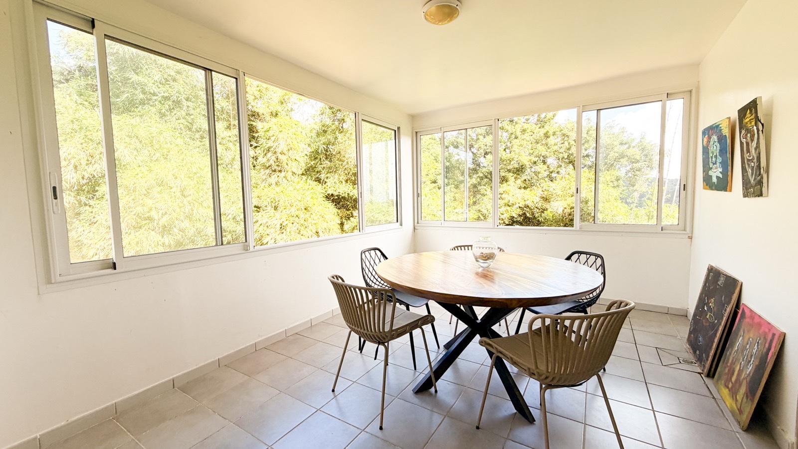 T4 lumineux 3e étage à Terreville, Schœlcher - 288 000 € - Vue campagne, grande terrasse